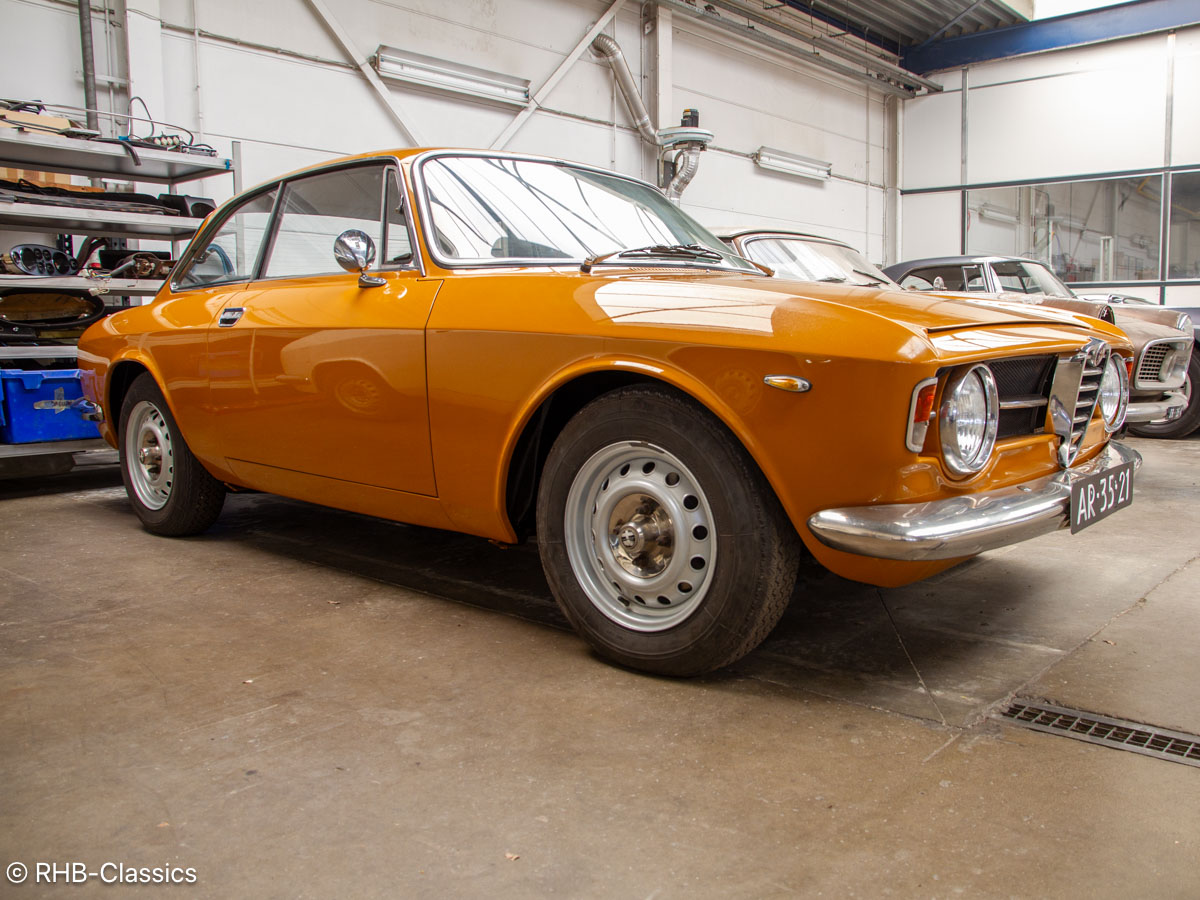 Alfa Romeo 1300 Sprint GT Junior